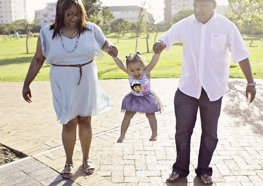 Du Toit_Family_Shoot_Greenpoint_Park_Taryn_B_Photography-93 copy