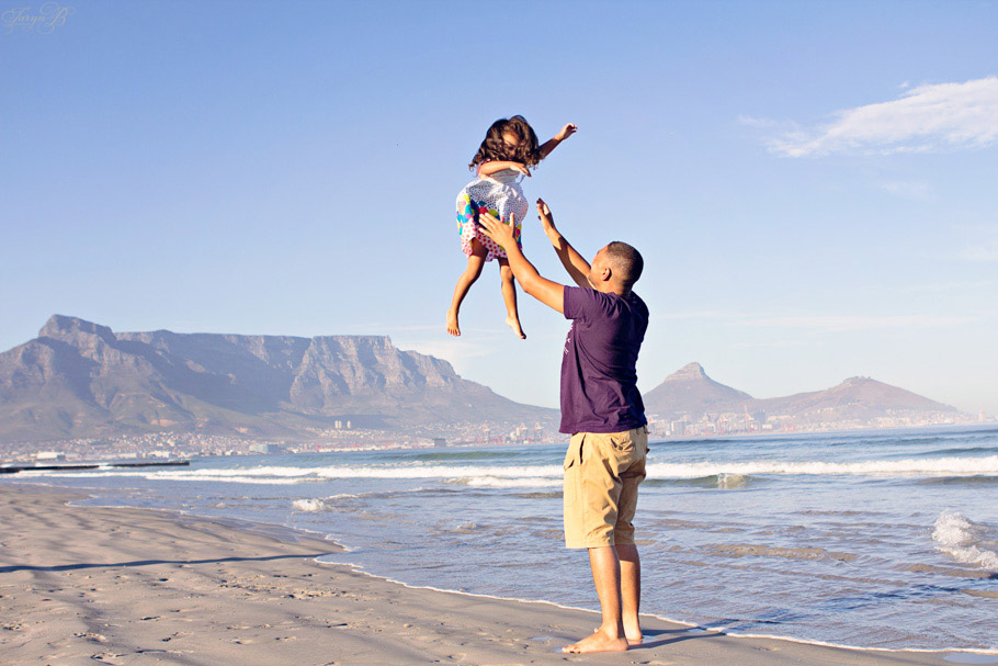 Family_Shoot_Beach_Morning_Taryn_B_Photography-14