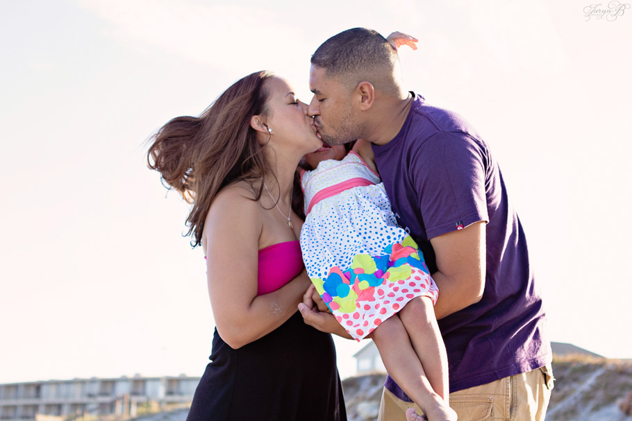Family_Shoot_Beach_Morning_Taryn_B_Photography-17