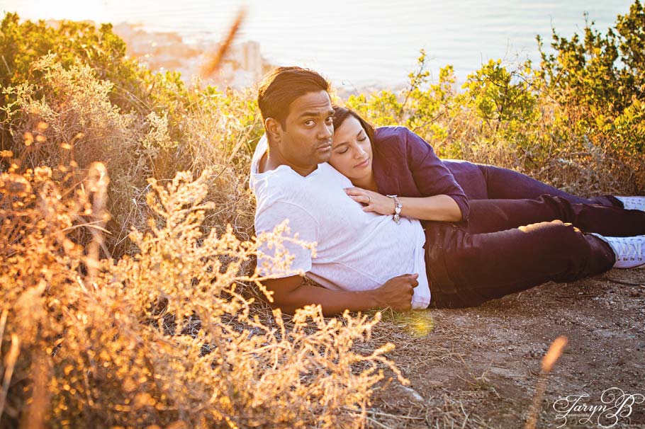 Lucinda&Dustin_Engagement_Shoot_Signal_Hill_Sunset_Cpe Town_Taryn_B_Photography-15