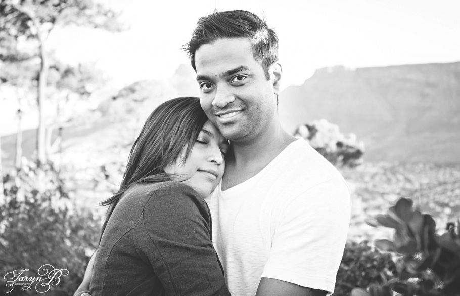 Lucinda&Dustin_Engagement_Shoot_Signal_Hill_Sunset_Cpe Town_Taryn_B_Photography-5